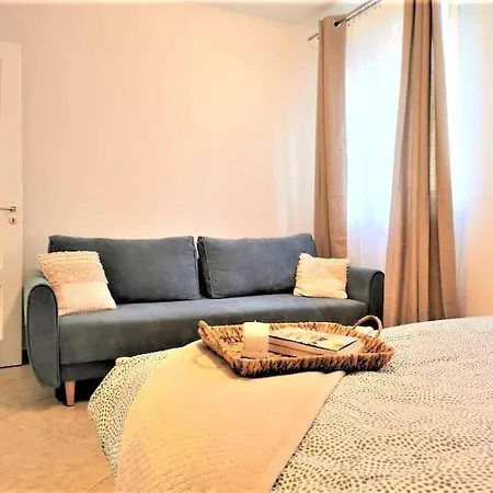 Modern Italia - 100m Main Square - Parking And Lift * Wroclaw