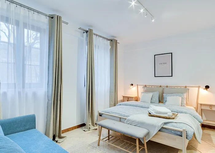 Modern Italia - 100m Main Square - Parking And Lift