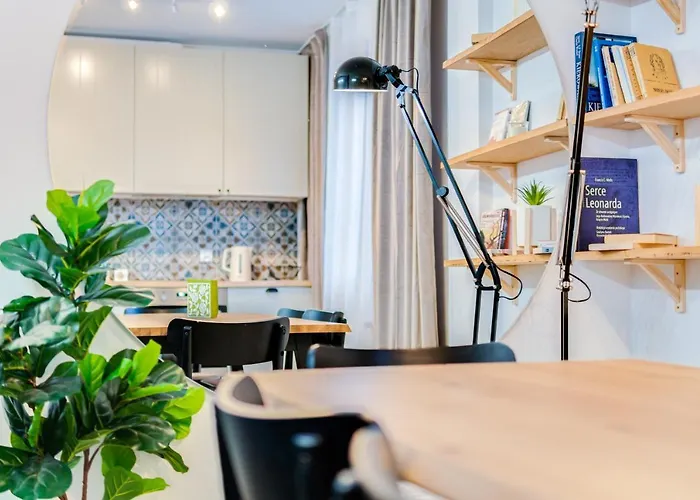 Apartamento Modern Italia - 100m Main Square - Parking And Lift *